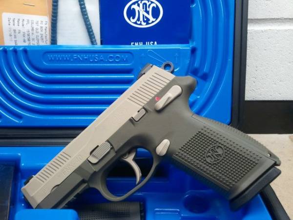 FNX-45 Pistol-1304