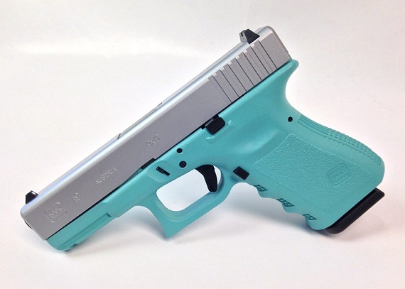 Diamond Blue and Stainless Glock 19 Gen3-0